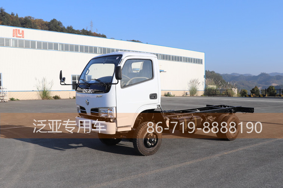 东风福瑞卡底盘,四驱福瑞卡底盘,四驱东风小霸王,四驱小霸王,4*4底盘改装,东风平头小四驱,4*4福瑞卡小霸王,东风轻卡底盘,东风轻卡配置,东风福瑞卡图片