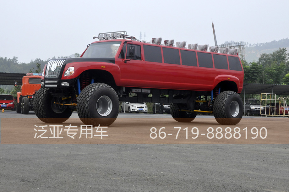 沙漠冲浪车,沙漠旅游观光车,四驱沙漠车,沙漠越野车,4*4沙漠观光车,冲沙车,大脚怪,沙漠景区,个性化定制,特种车定制