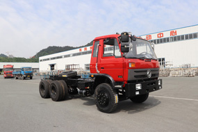 四驱排半153底盘6*4平头越野底盘车