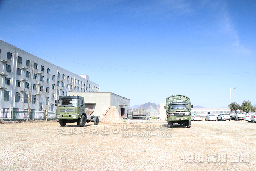 东风六驱,东风尖头,尖头EQ2082E6D,东风240,东风越野卡车,东风六驱自卸车,东风尖头自卸车,东风六驱自卸车,