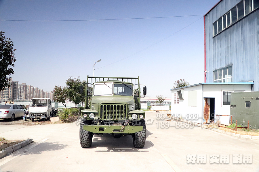 东风eq2100,东风四驱,东风六驱,东风运兵车,东风6驱越野车,东风特种车,东风六驱专用车,东风EQ245,东风卡车,东风商用车,东风汽车报价,东风卡车配置,东风越野车参数