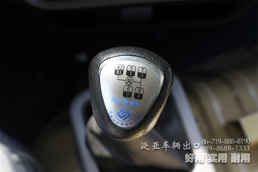 东风6X6客车,260马力客车,全驱动型越野客车,260马力公交车,前后桥驱动越野客车,260马力公交车,28座中巴车,东风8米巴士车,260马力客车,东风六驱卡车,东风28座客车