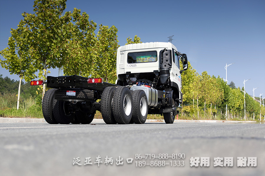 
东风6×6,东风350马力底盘,国五越野专用底盘,六驱潍柴卡车,重型商用车,定制型工地矿山底盘,矿山底盘厂家