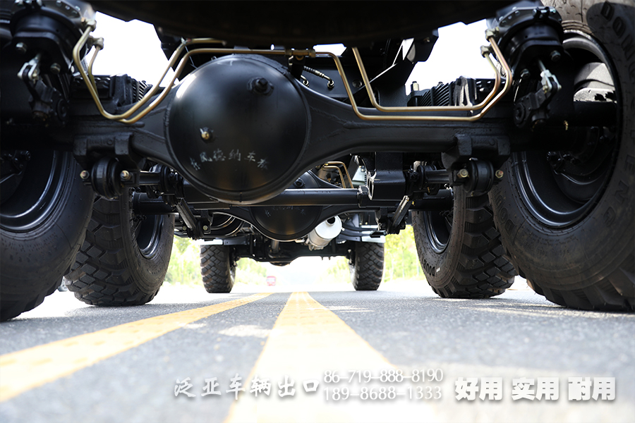 东风EQ2100底盘,东风6×6底盘,长头EQ2100底盘,六驱越野底盘,6×6尖头底盘,140底盘,运兵卡车,底盘出口,长头卡车,210马力卡车,卡车专用改装