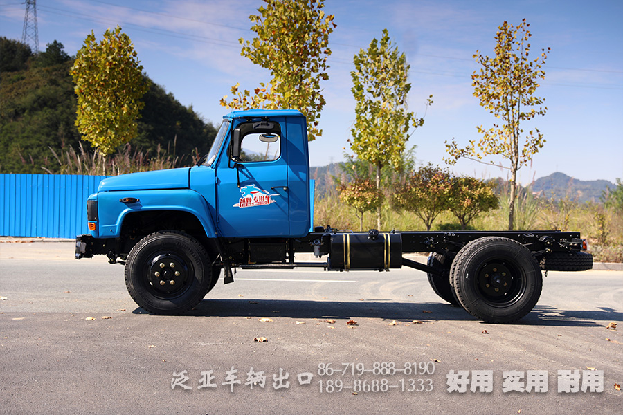 东风4*2底盘,4*2轻卡,尖头越野底盘,越野底盘定制,116马力底盘,小型卡车底盘,EQ3092,轻型微卡,微卡底盘改装