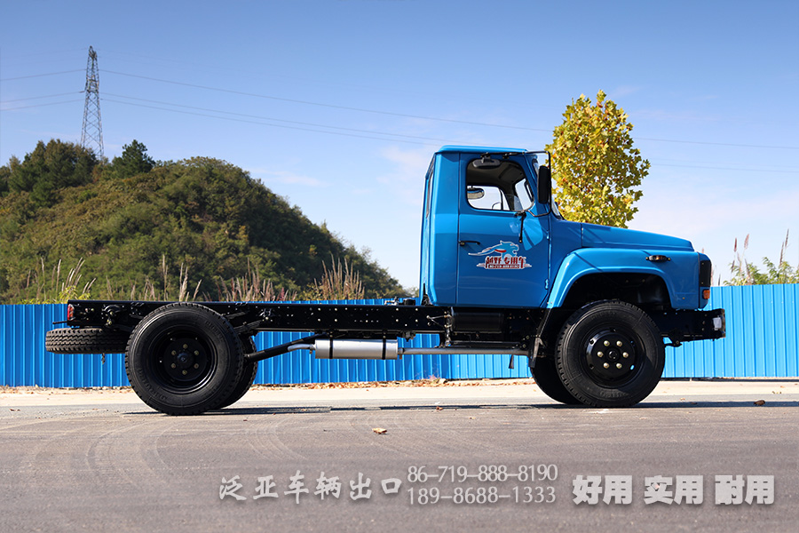 东风4*2底盘,4*2轻卡,尖头越野底盘,越野底盘定制,116马力底盘,小型卡车底盘,EQ3092,轻型微卡,微卡底盘改装