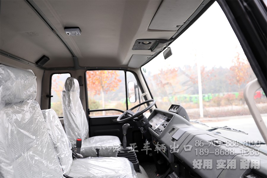 东风六驱一排半驾驶室,EQ2102N,越野底盘,专用车底盘,东风6*6,东风平头底盘,153双排驾驶室,军车底盘,153双排底盘