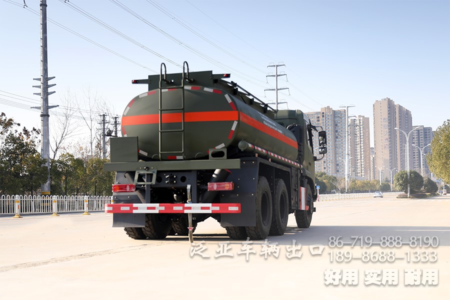 东风6x4、东风6x6、油罐车、加油车、罐式加油车、东风6x4越野油罐车、平头卧铺加油车