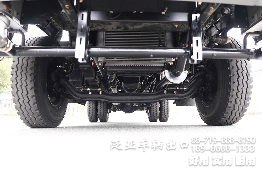 消防运水车,10方喷洒车,东风消防车,4*2水罐车,国三喷洒车,环卫绿化车,绿化喷洒车