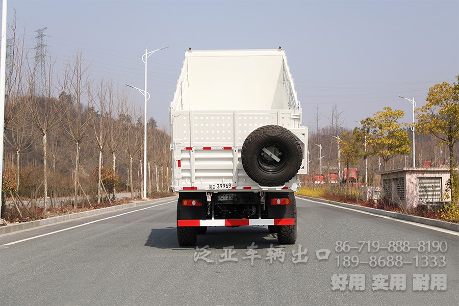 东风13吨自卸车,四驱自卸卡车,4x4自卸车,货箱加高型自卸车,越野自卸卡车,两桥矿用自卸车,自卸车出口,自卸车销售