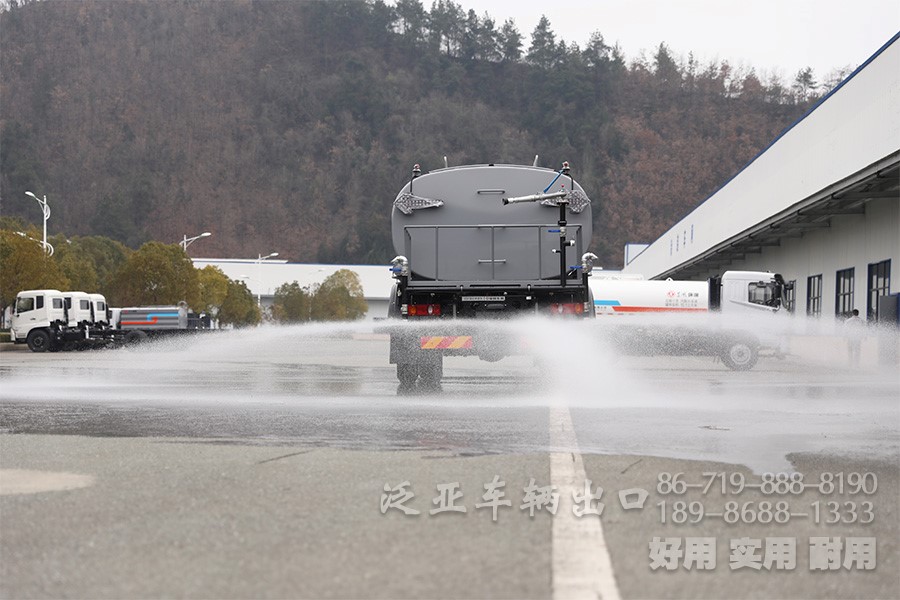 消防运水车,10方喷洒车,东风消防车,4*2水罐车,国三喷洒车,环卫绿化车,绿化喷洒车