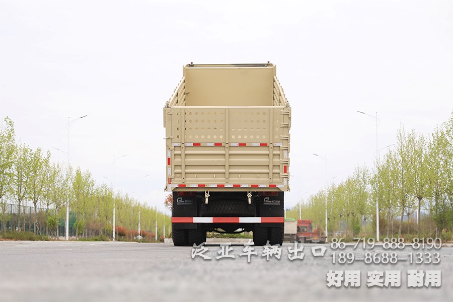 全驱自卸车，三桥自卸车，东风自卸车，东风六驱，后八轮自卸车，东风6×6，东风越野卡车，六驱自卸车，东风后八轮，后八轮卡车，全驱后八轮