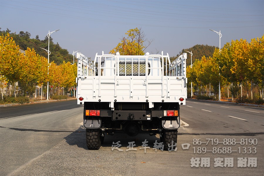 东风六驱，东风6x6，EQ2082，底盘出口厂家，越野卡车，EQ240