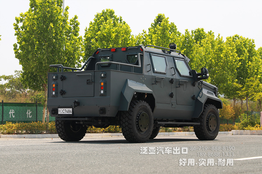 四驱,装甲越野车,运输车,防护型多功能巡逻指挥车,进口艾利逊自动挡皮卡车